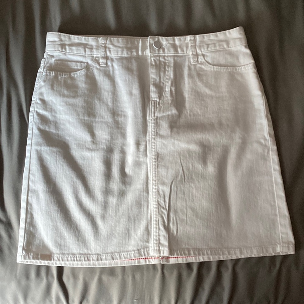 Tommy Hilfiger Skirt- Never Worn